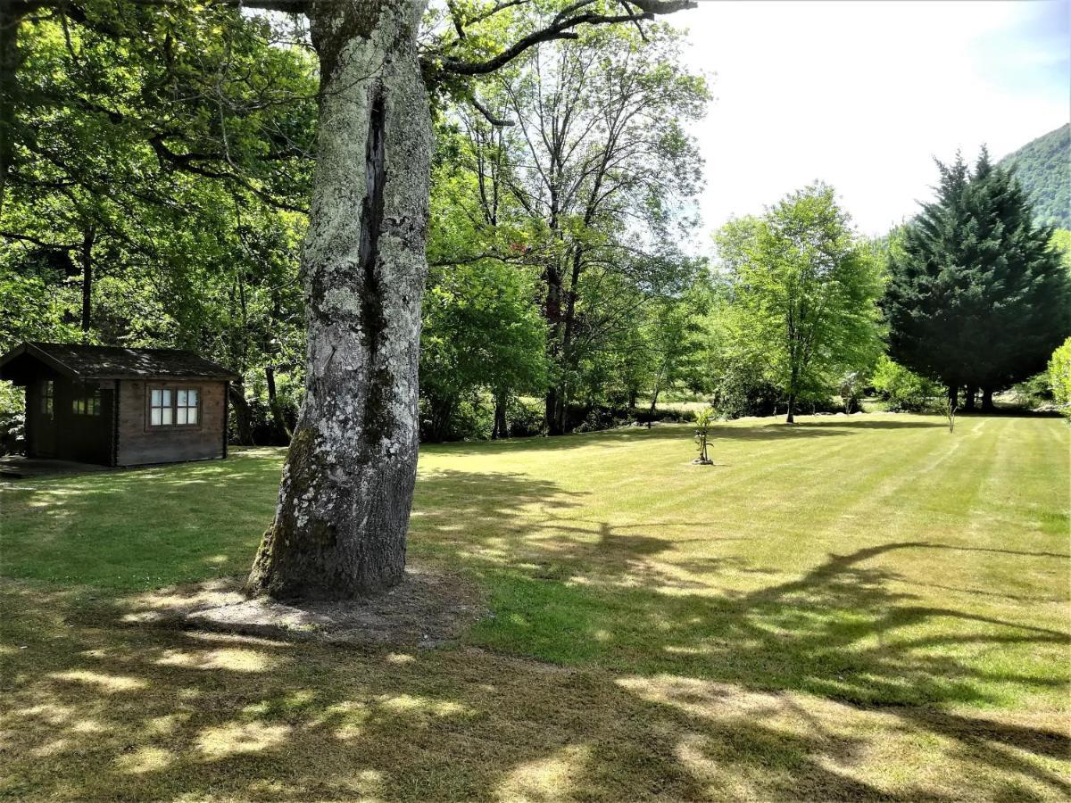 Le Gite Des Mousquetaires Lanne-en-Baretous Exterior photo